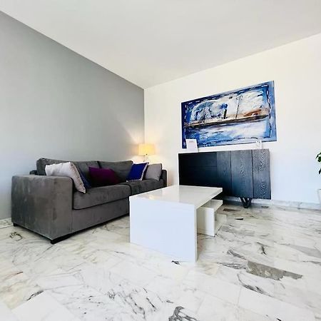 Le Pinede - Apt 4 Prs- Parking - Clim - 500M Plages อองทีบส์ ภายนอก รูปภาพ