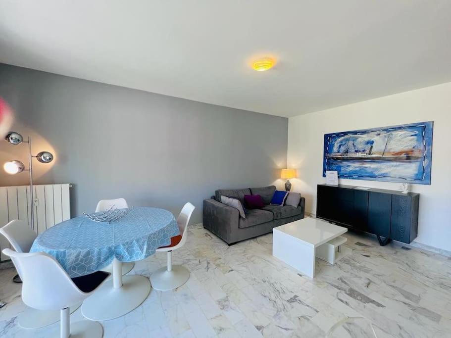 Le Pinede - Apt 4 Prs- Parking - Clim - 500M Plages อองทีบส์ ภายนอก รูปภาพ